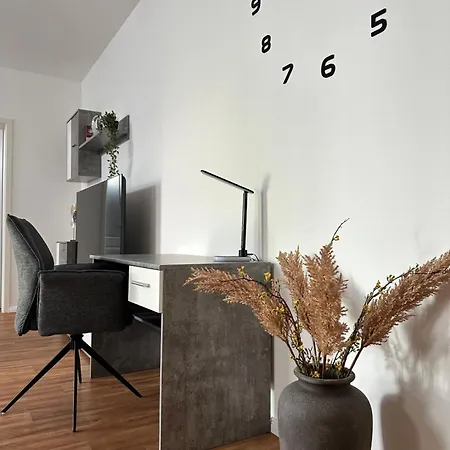 Am Bayrischen Bahnhof