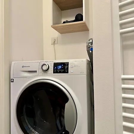 Am Bayrischen Bahnhof *