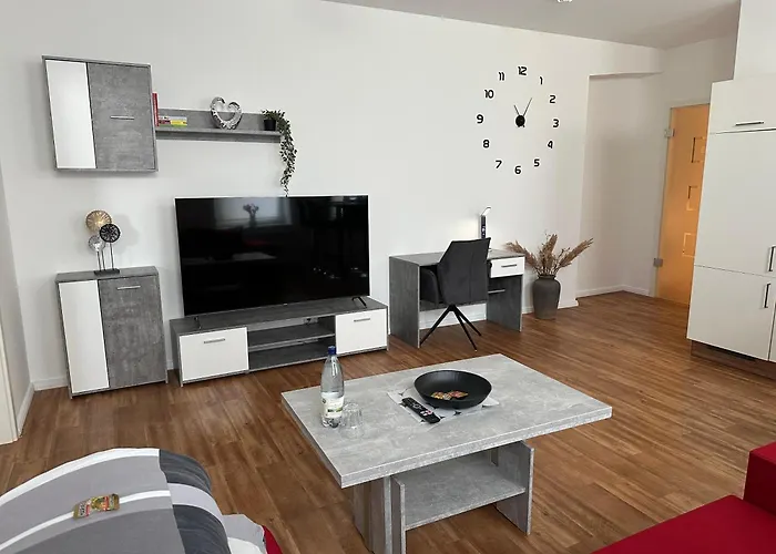 Am Bayrischen Bahnhof *